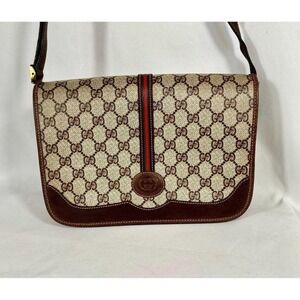 Gucci Supreme vintage sherry line messenger bag